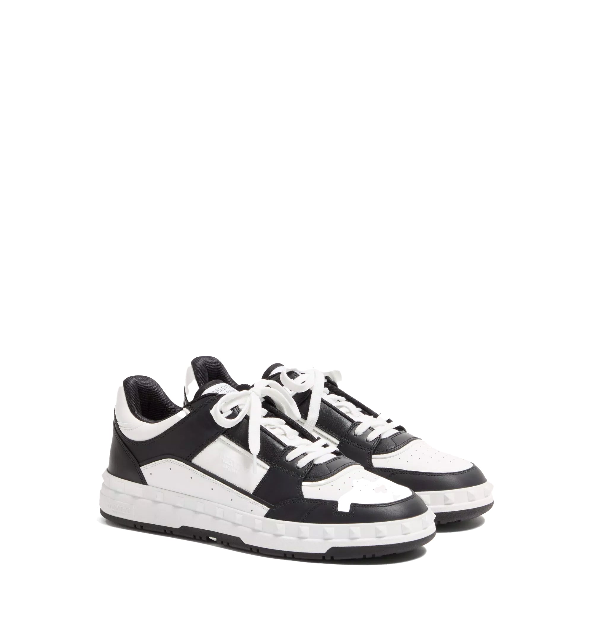 Freedots Low-Top Sneaker In Calfskin
