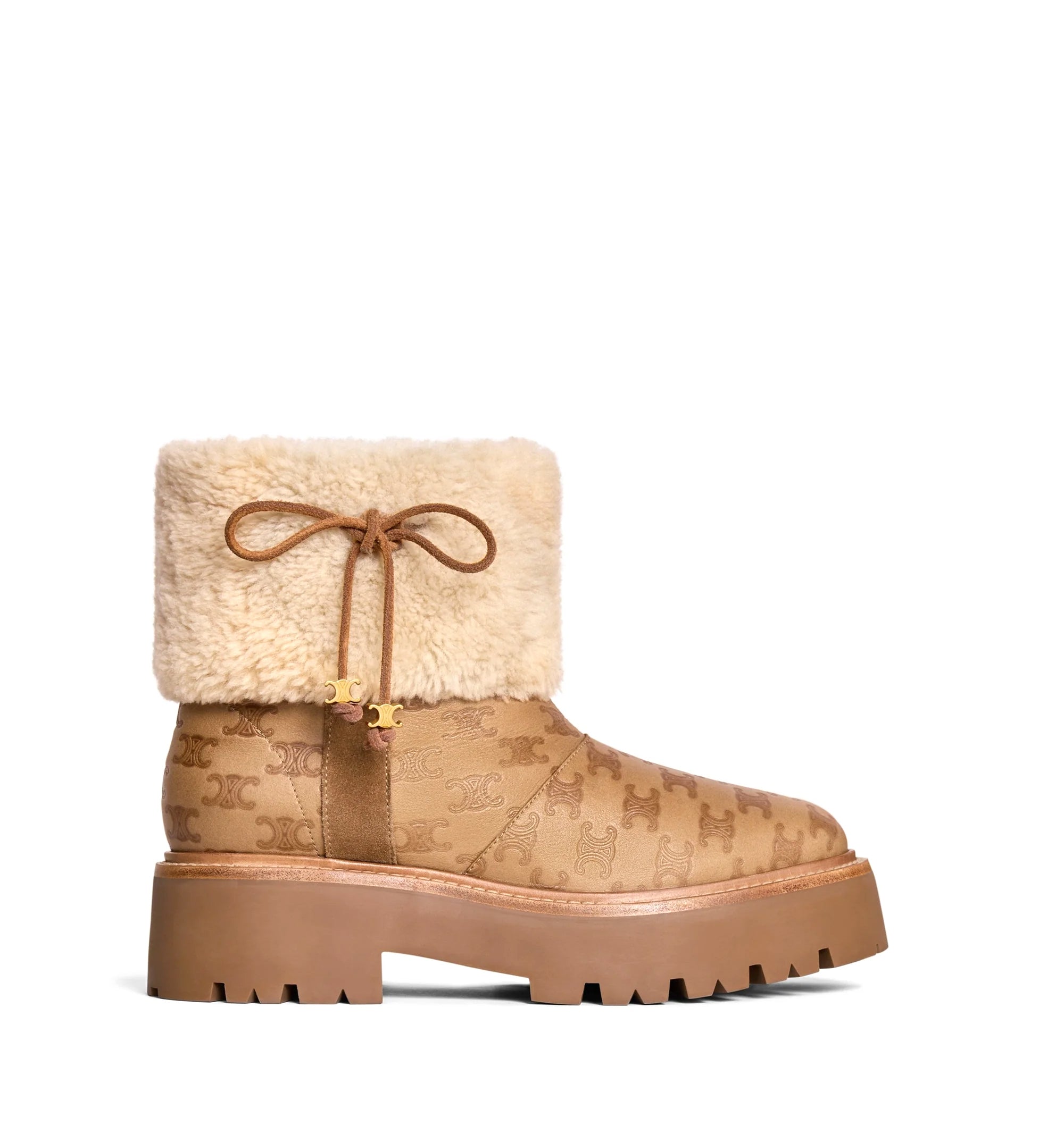 Bulky Cropped Boot with Triomphe Tassels in Suede Calfskin and Shearling - Havana