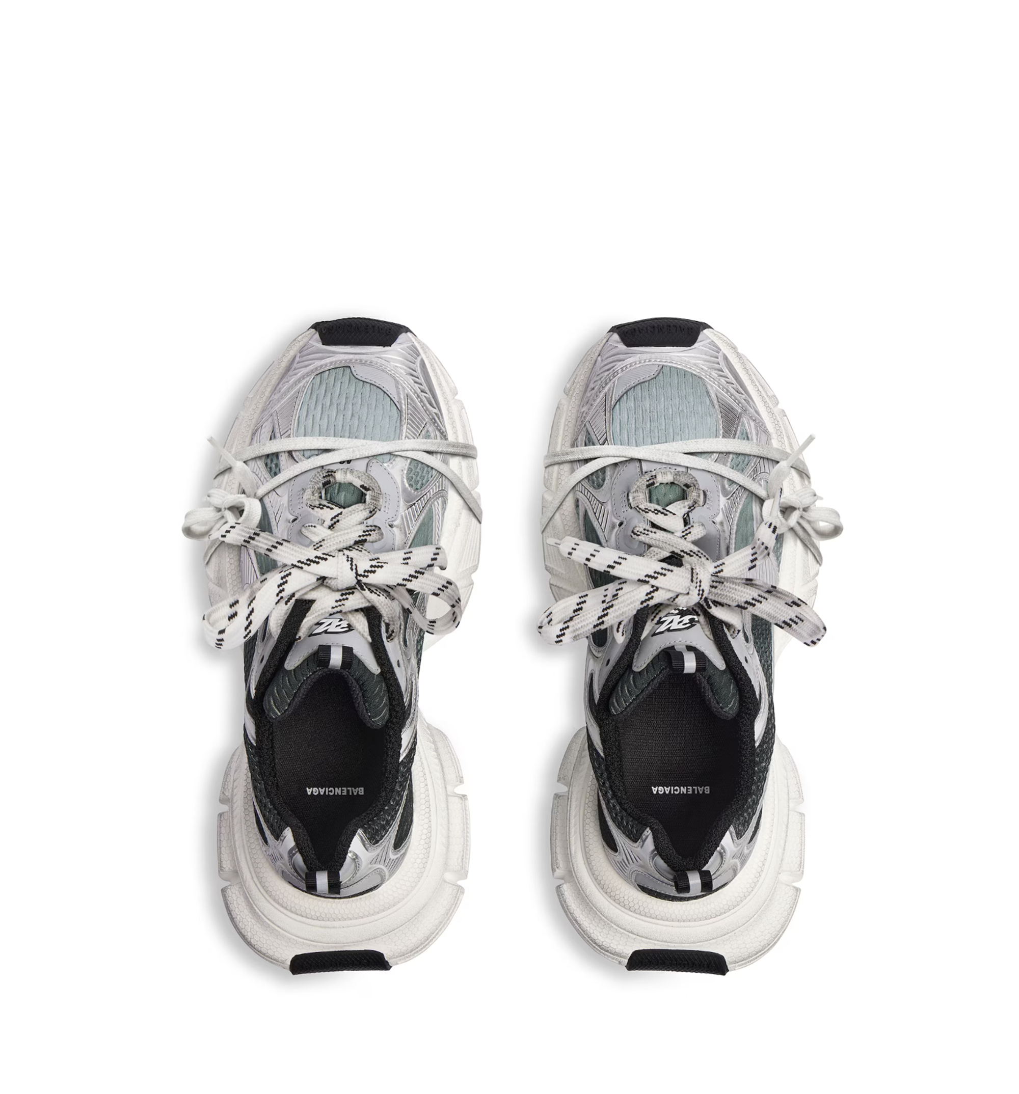 3XL Gradient Sneakers