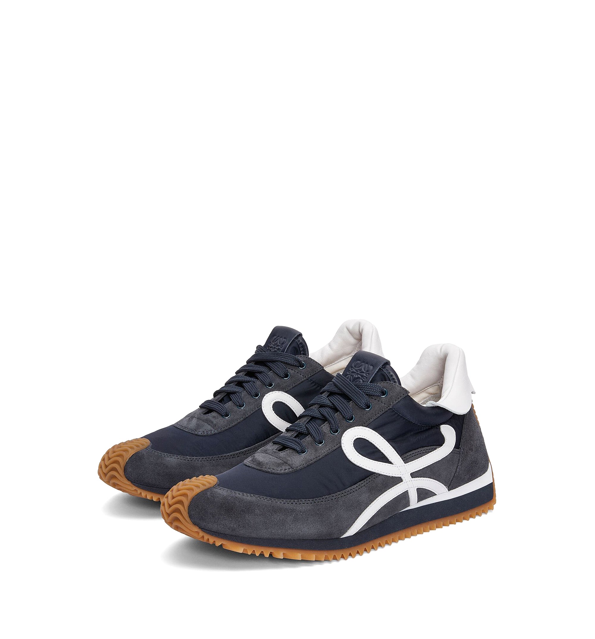 Flow Runner in Nylon and Suede