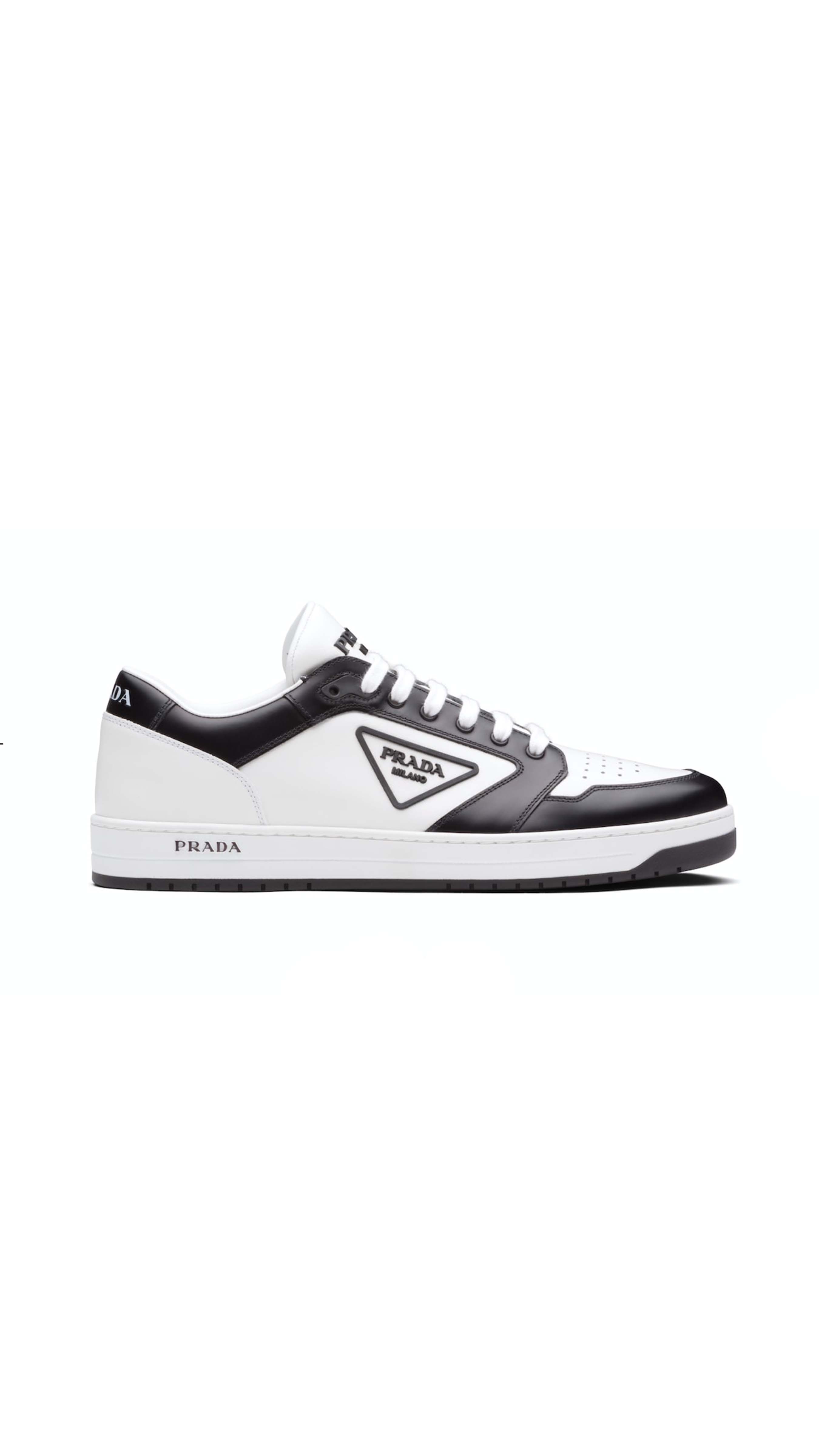 District Leather Sneakers - White / Black